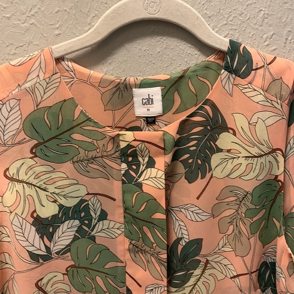 Cabi Top Blouse Tropical Monstera Leaf Sleeveless Women’s Sz Medium - Picture 6 of 12